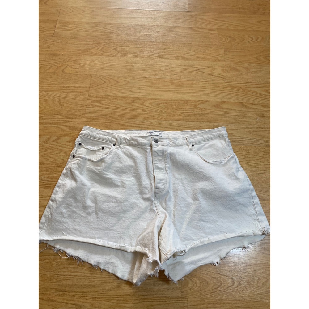 Abercrombie & Fitch Curve Love The Dad Short Cream High Rise Denim Shorts 35/20